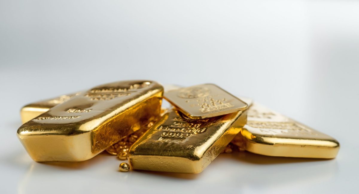Gold-Bar-KV-scaled-e1691046831918-1.jpg