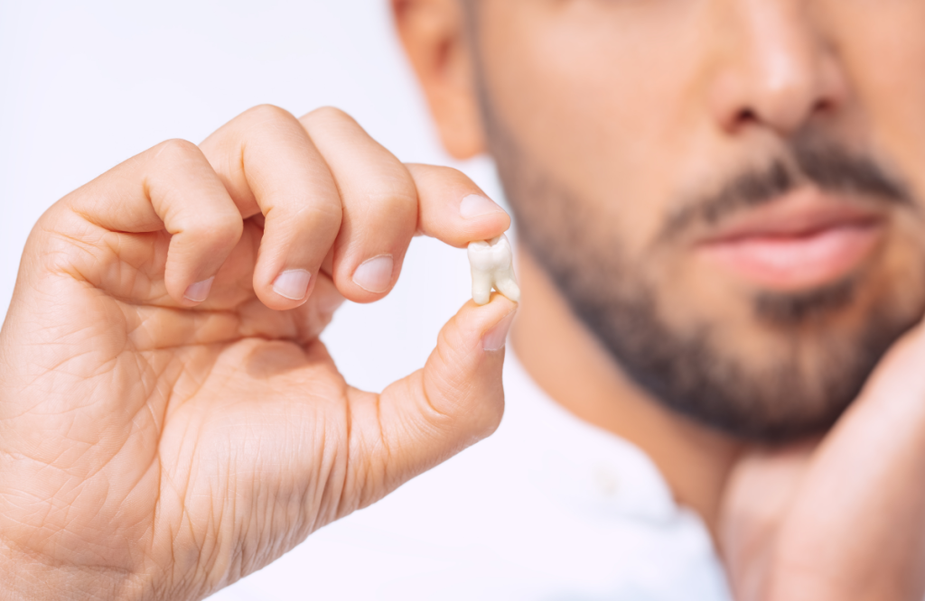 อาการฟันคุด