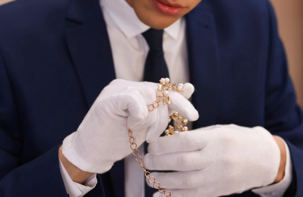 JIPJIPMONEY ผู้นำด้านบริการขายฝากสินค้าลักชัวรี่